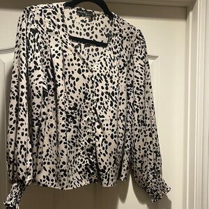 Stylish Black and White Women's Top